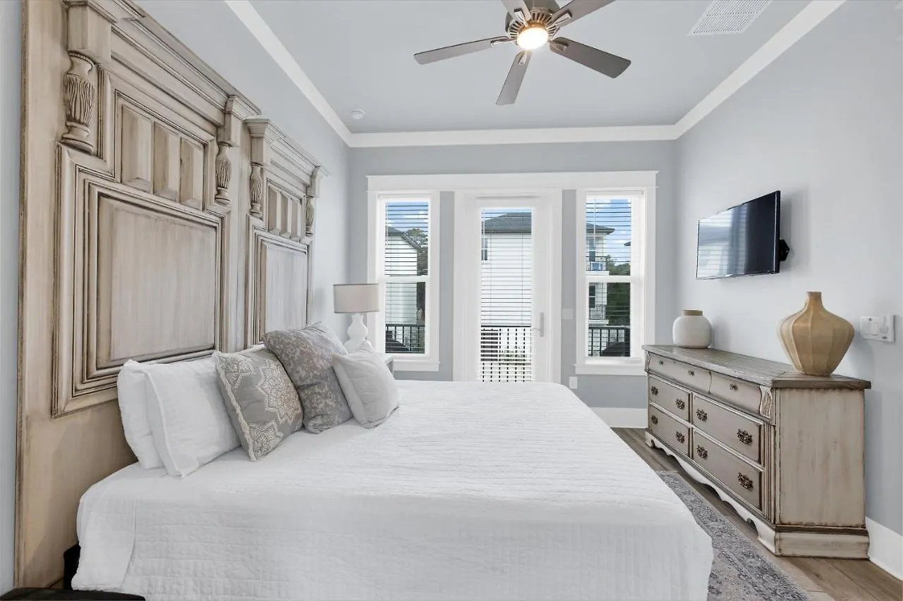 Wahoo Chateau With Lsv And Heated Pool Destin United States
